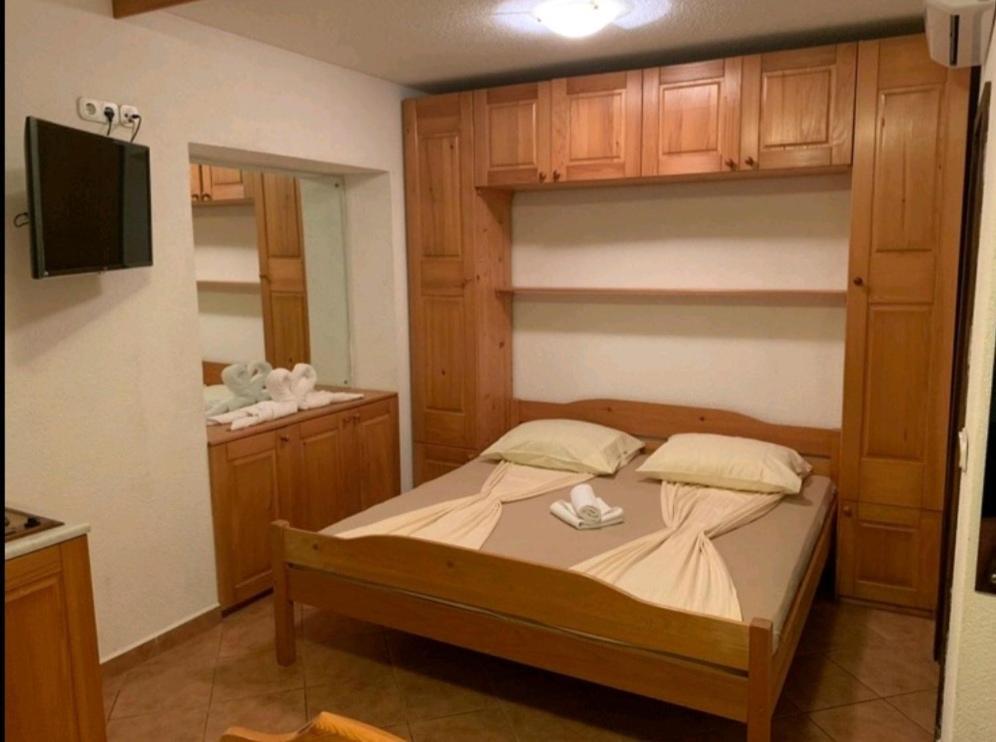 Lovely Studio Apartments Mali Raj Врсар Экстерьер фото